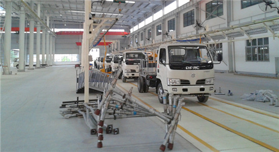 <a href=http://www.591moli.com/ssc target=_blank class=infotextkey>灑水車</a>圖片